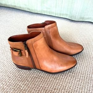 NEW Ralph Lauren Boots